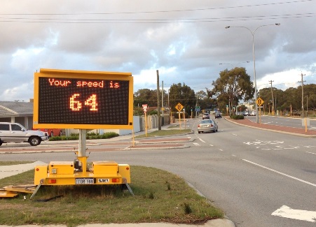 Small Transportable LED<br/>- Signs / VMS Trailer - Image 5